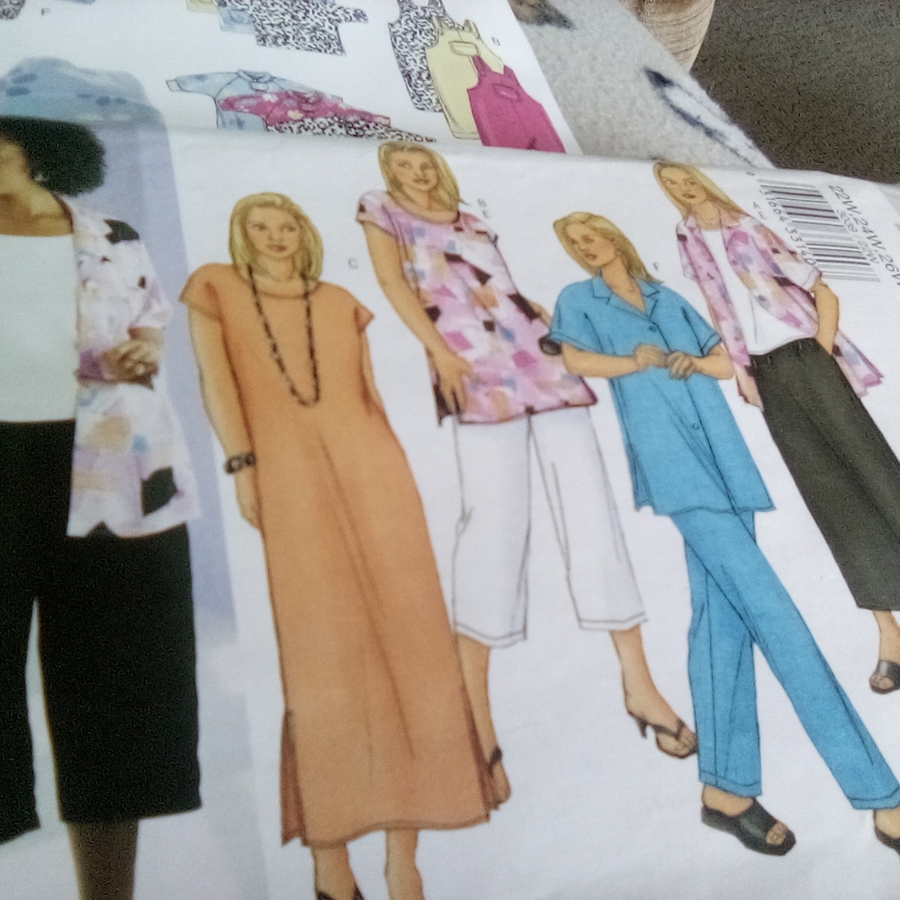 Butterick Sewing Pattern 3039 - Picture 10 of 10